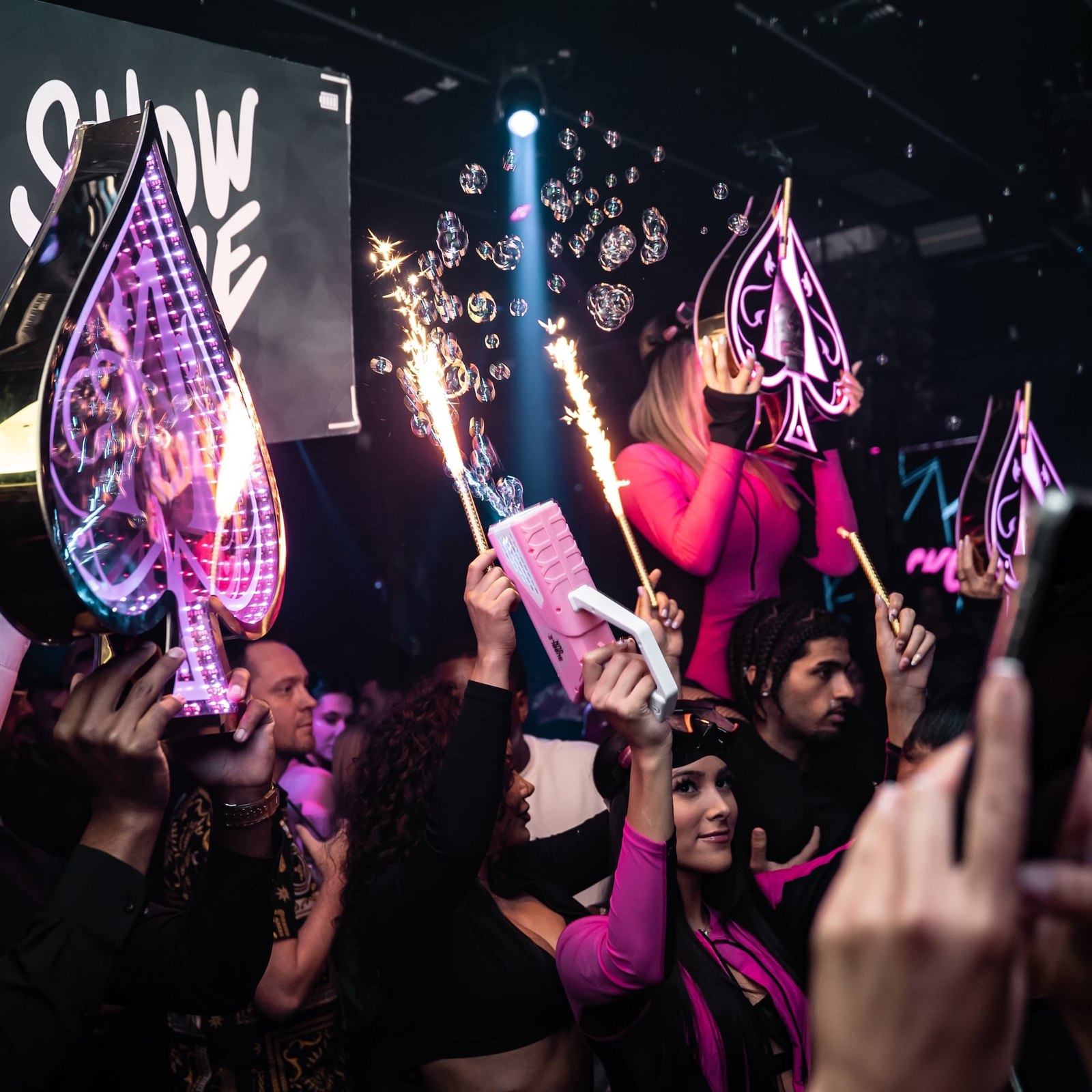 Mona Club